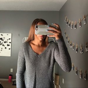 American Eagle sweater